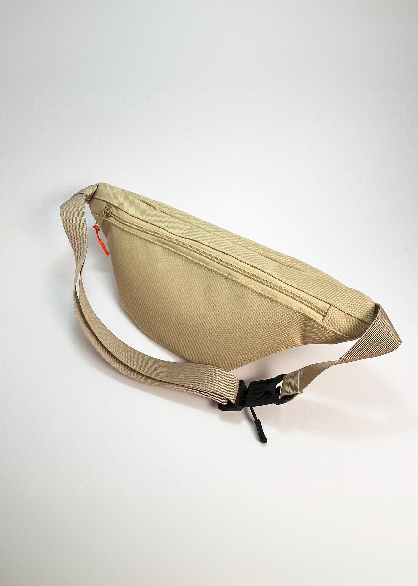 Clean Slate pouch beige back side